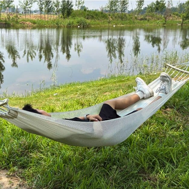 キャンプ泊が快適になるハンモックおすすめ10選 - ハンモック専門通販